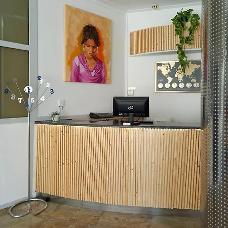 Hotel Plaza Figueres (Girona)