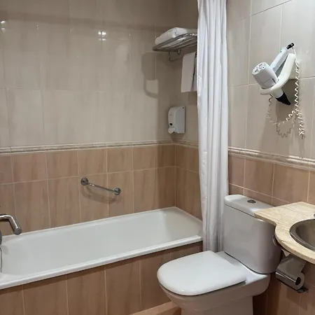 Plaza 3* فيغيريس