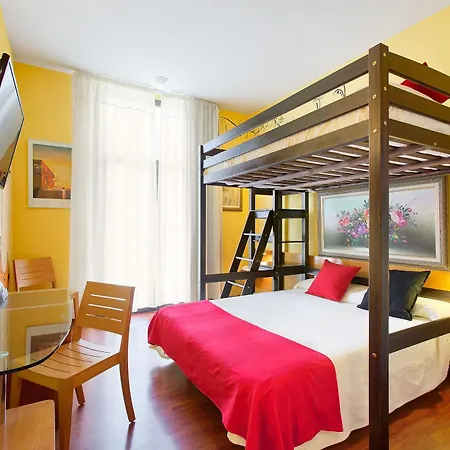 Hotel Plaza 3*